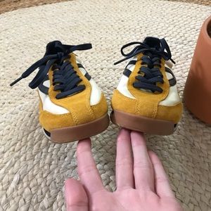 tretorn lemon suede